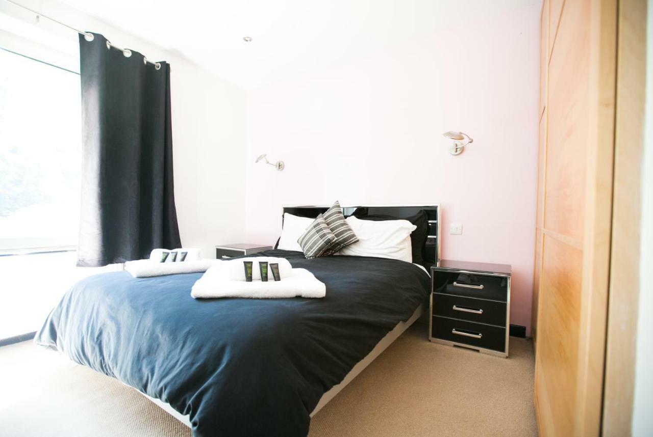 Honest University Apartment 2 Southampton Exteriör bild