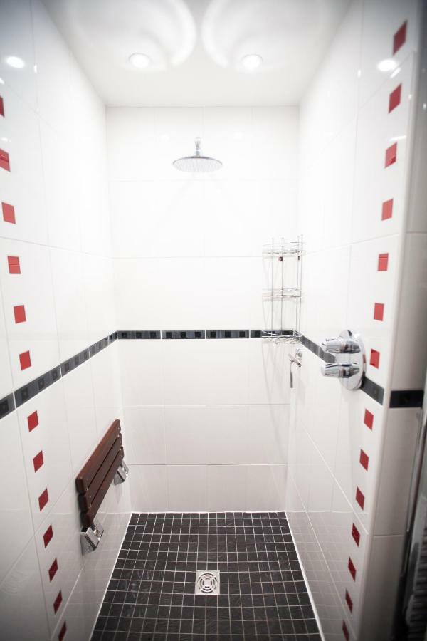 Honest University Apartment 2 Southampton Exteriör bild