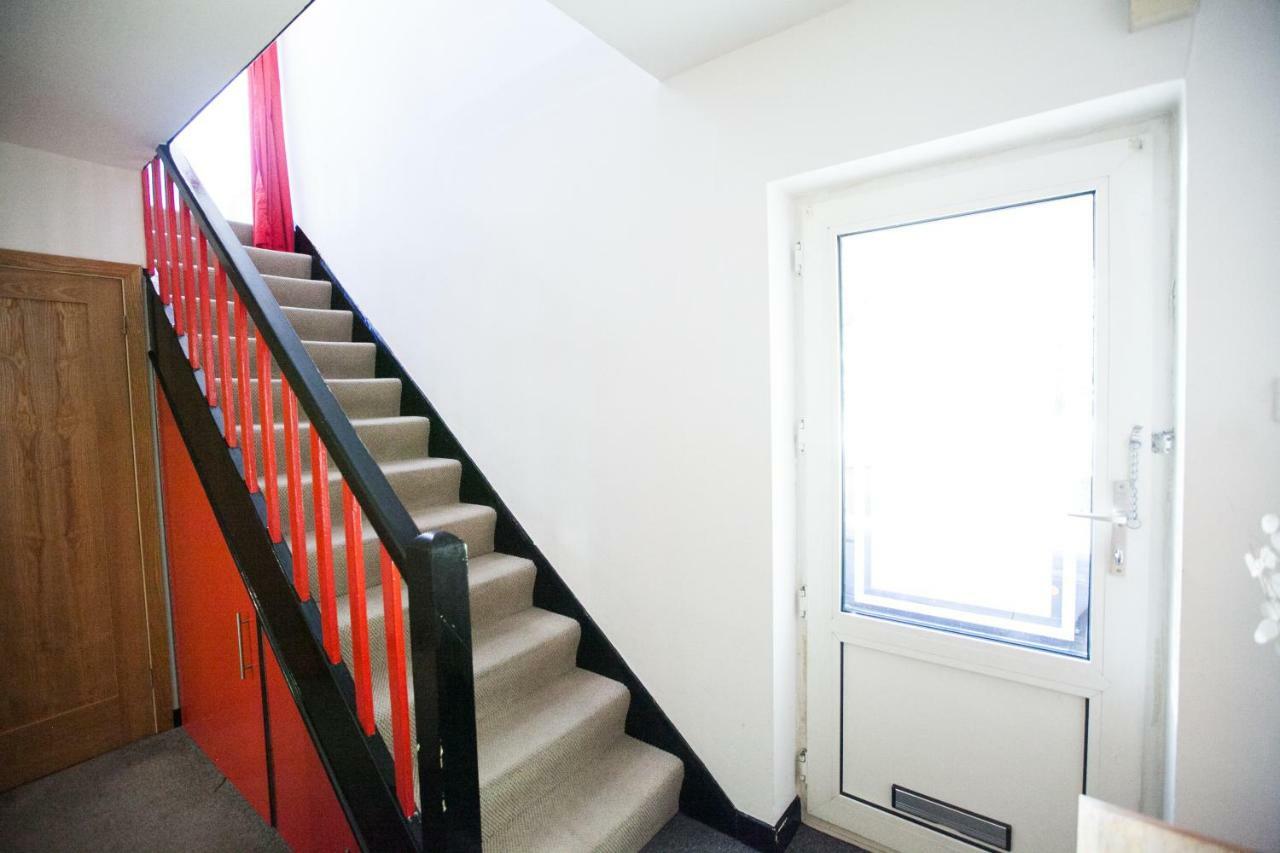 Honest University Apartment 2 Southampton Exteriör bild