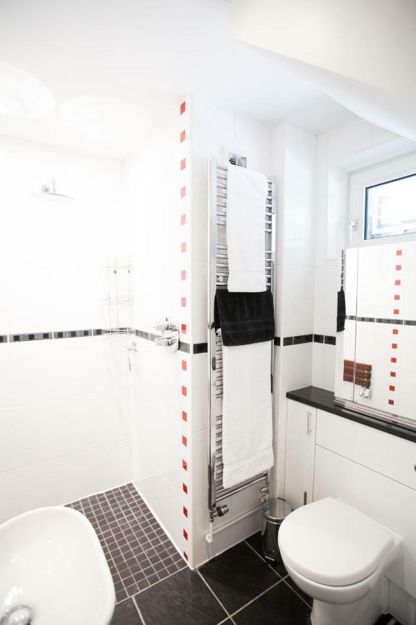 Honest University Apartment 2 Southampton Exteriör bild